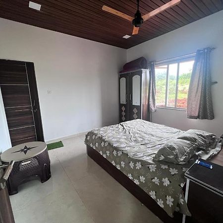 Villa K Hill House à Amboli  Extérieur photo