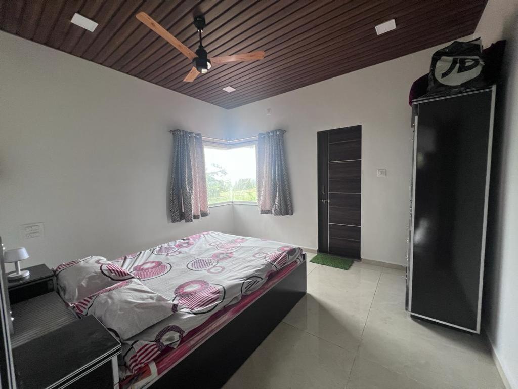 Villa K Hill House à Amboli  Extérieur photo